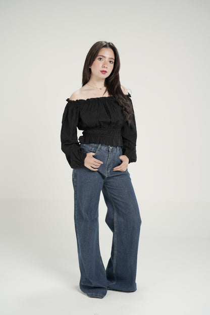 Off-Shoulder Puffed sleeve Top - Black